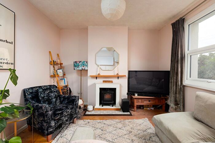 2 Bedroom Terraced House For Sale In Air Balloon Road, St George, BS5