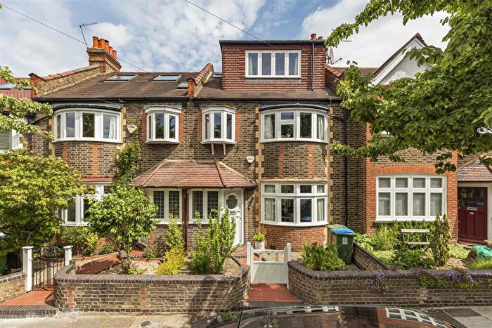 4 Bedroom House For Sale In Observatory Road, East Sheen, SW14