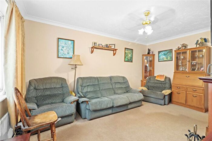 3 Bedroom Bungalow For Sale In Battle Crescent, Hailsham, East Sussex, BN27