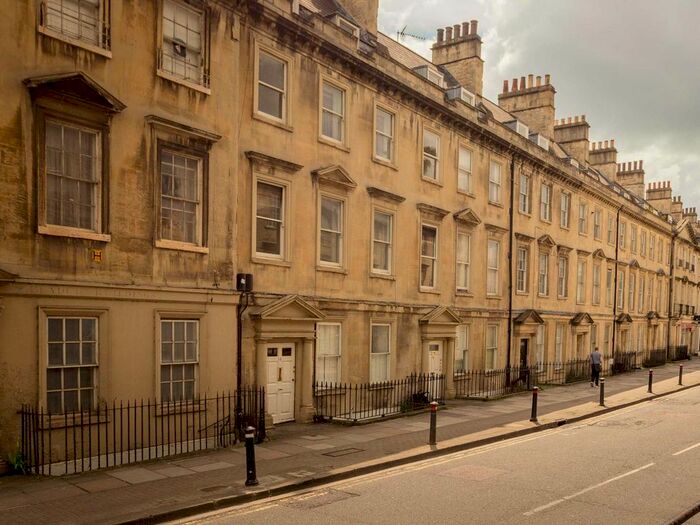 1 Bedroom Flat To Rent In Bladud Buildings, Bath, BA1