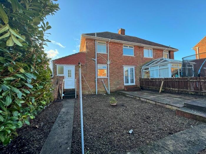 3 Bedroom Semi-Detached House To Rent In Valley View, Rowlands Gill, NE39