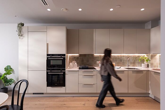 1 Bedroom Flat For Sale In London, W6