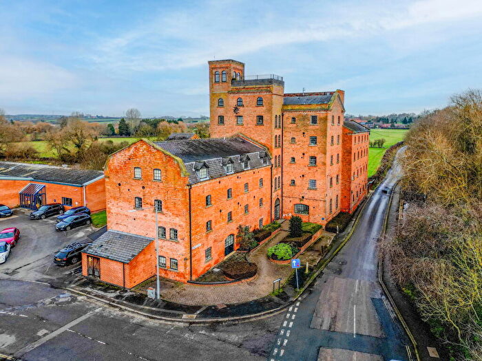 2 Bedroom Apartment To Rent In Greet Lilly Mill, NG25