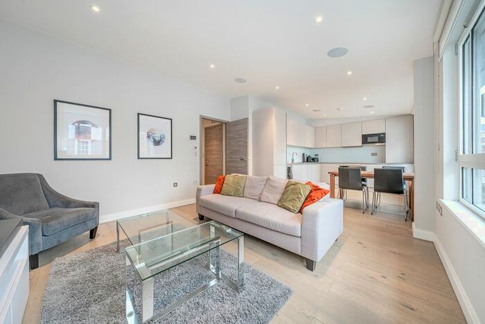 2 Bedroom Flat To Rent In Regency Street, Westminster, SW1P