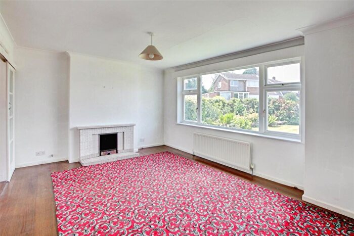 3 Bedroom Detached House For Sale In Hawthorn Crescent, Gilesgate, Durham, DH1