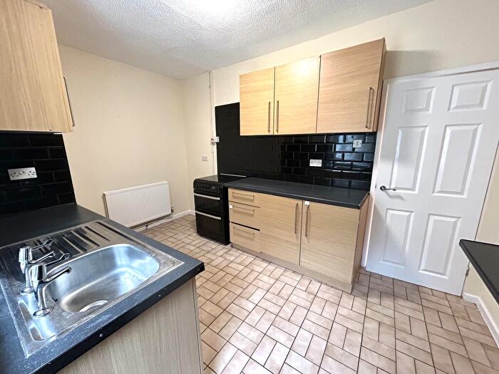 2 Bedroom House To Rent In Berw Road, Pontypridd, CF37