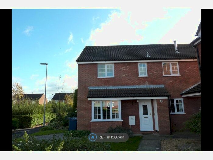 2 Bedroom Terraced House To Rent In Spencer Drive, St. Ives, PE27