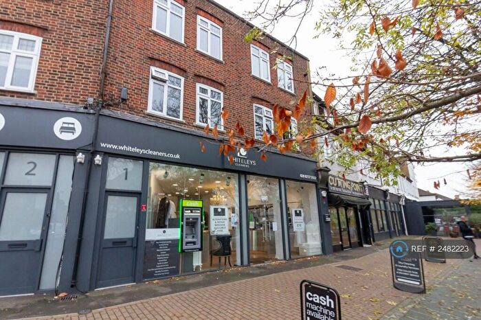 2 Bedroom Flat To Rent In Ravenswood Crescent, Kent, BR4
