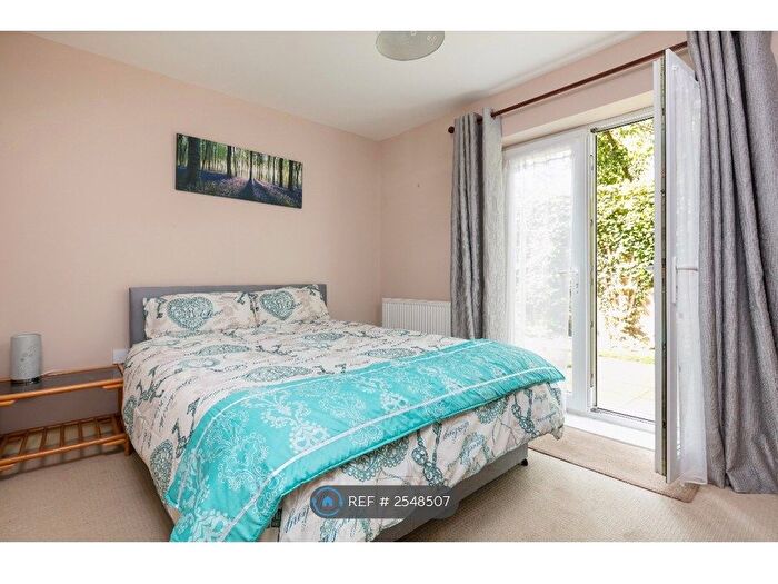 2 Bedroom Flat To Rent In Jericho Farm Close, Liverpool, L17