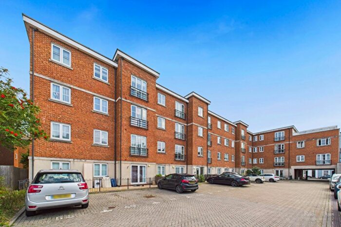 1 Bedroom Flat For Sale In Town Centre, Eastbourne, BN21