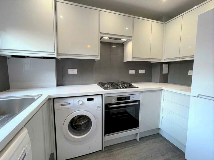2 Bedroom Semi-Detached House To Rent In Lennon Way, Brighton Hill, Basingstoke, RG22