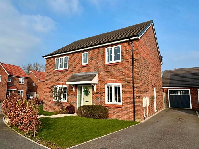 4 Bedroom Detached House For Sale In Reckitt Drive, Swanland, HU14