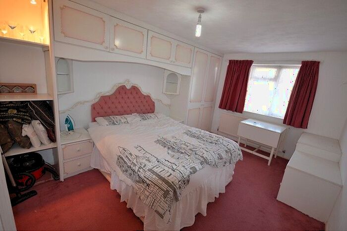 1 Bedroom Terraced House To Rent In Gresham Drive, Romford, RM6