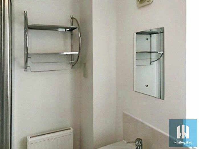 2 Bedroom Apartment To Rent In Oxley Road, Ferndale, Huddersfield, HD2