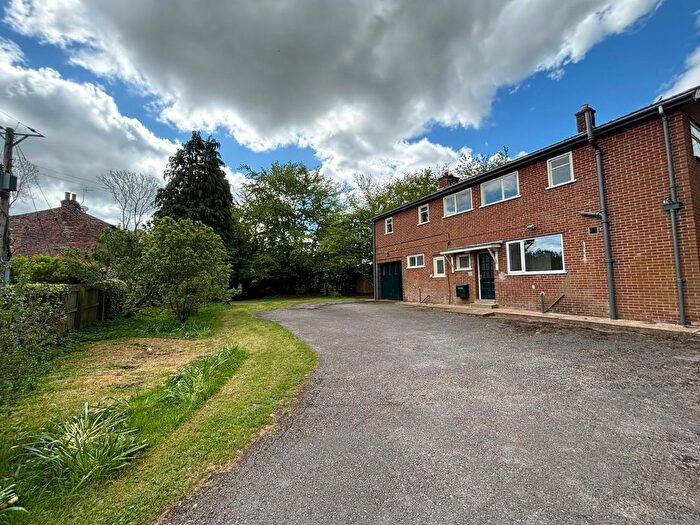 4 Bedroom Detached House To Rent In Drewton, South Cave, HU15