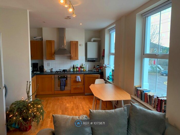 2 Bedroom Flat To Rent In Riversdale Road, London, N5