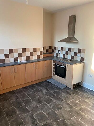 2 Bedroom Terraced House To Rent In West Street, Thorne, DN8
