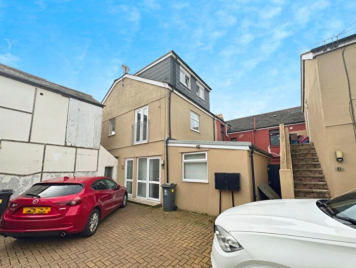 2 Bedroom Flat To Rent In Neville Street, Cardiff, CF11