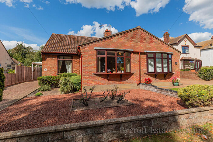 2 Bedroom Semi-Detached Bungalow For Sale In Long Road, Lowestoft, NR33