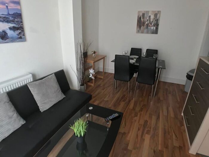 1 Bedroom Studio To Rent In - Saint James's Road, London, United Kingdom, Jx, London, SE1