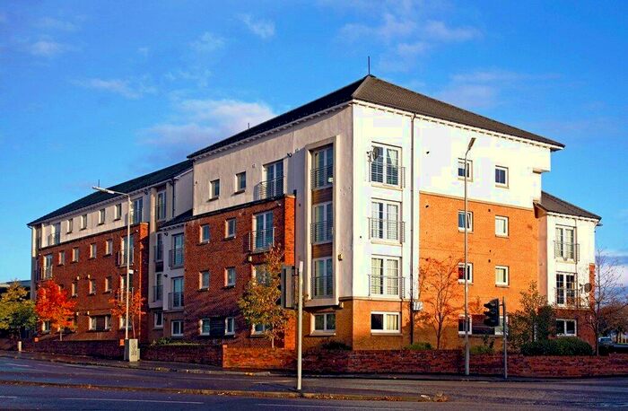 2 Bedroom Flat To Rent In Edinburgh Road, Glasgow, G33