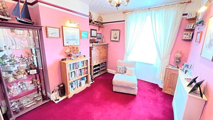 3 Bedroom Terraced House For Sale In Avalanche Road, Portland, Dorset, DT5