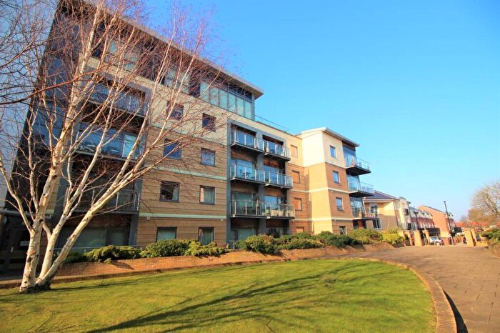 1 Bedroom Apartment To Rent In Grove Park Oval, Gosforth, Newcastle Upon Tyne, NE3