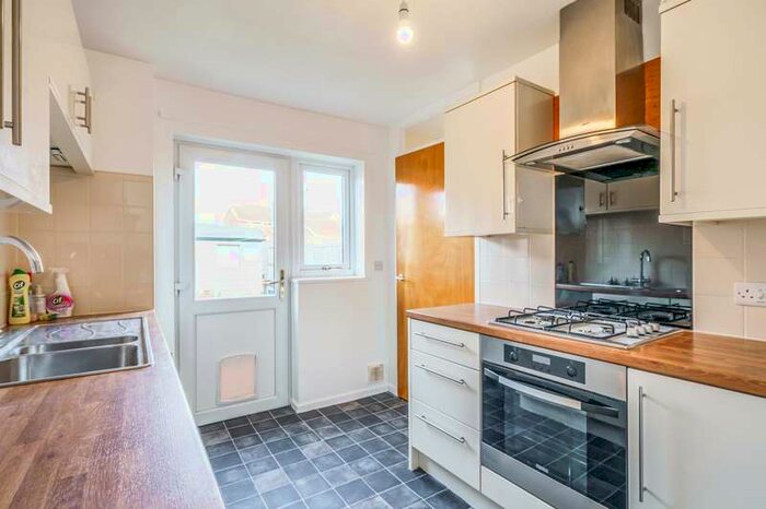 2 Bedroom Terraced House To Rent In Edgell Road, Westbourne, PO10