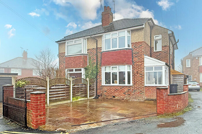 3 Bedroom Semi Detached House For Sale In Roseville Drive, Harrogate, HG1