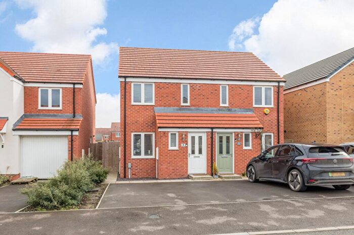 2 Bedroom Semi-Detached House To Rent In Dakota Drive, Grove, OX12