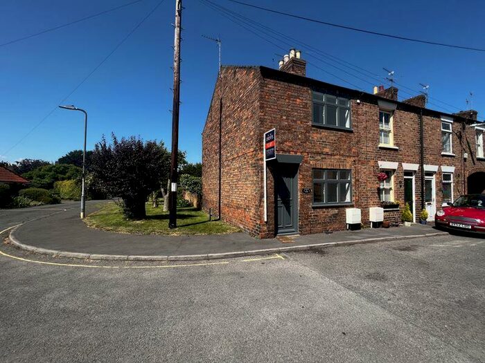 2 Bedroom End Of Terrace House To Rent In Pleasant Place, Louth, LN11