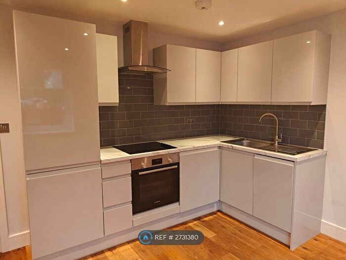 1 Bedroom Flat To Rent In Mitchell House, Eastleigh, SO50