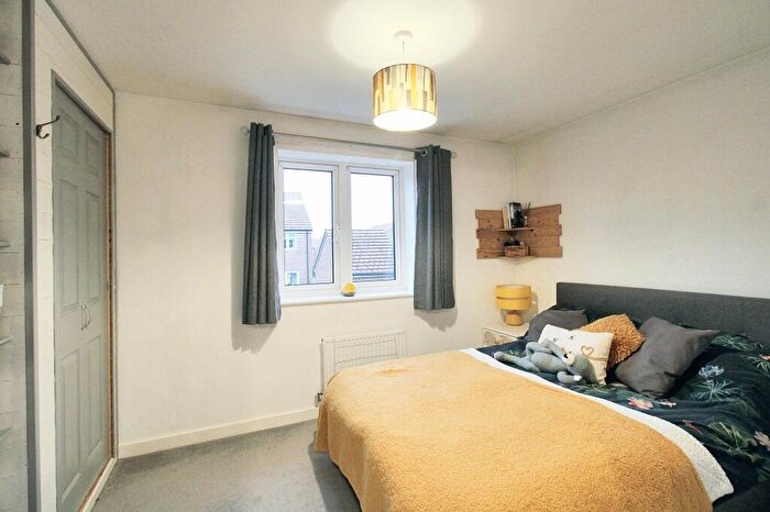 2 Bedroom Semi-Detached House For Sale In Spicer Close, Salisbury, SP2