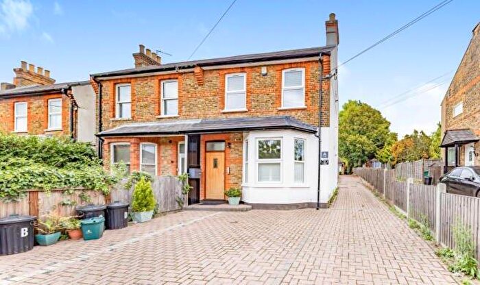 1 Bedroom Flat To Rent In Hallowell Road, Northwood, HA6