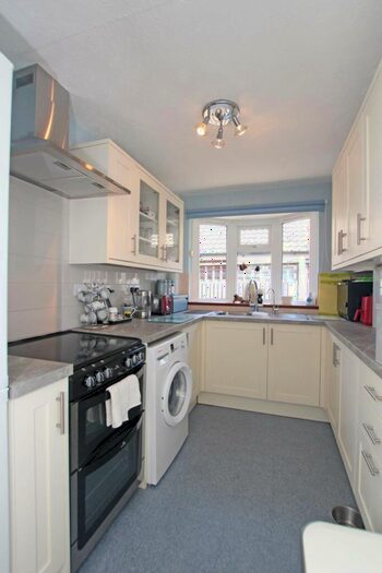 3 Bedroom Detached Bungalow For Sale In Eridge Road, Eastbourne, BN21
