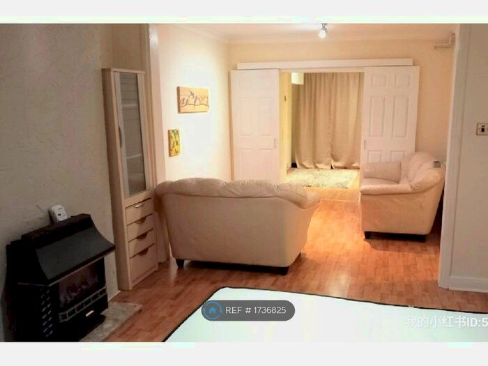 1 Bedroom Flat To Rent In Rydal Crescent, Perivale, UB6