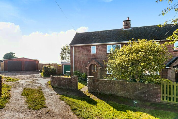 3 Bedroom Semi-Detached House For Sale In Kings Elms, Barton Stacey, Winchester SO21