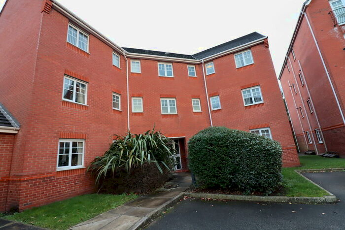 2 Bedroom Apartment To Rent In Norris House, CW1