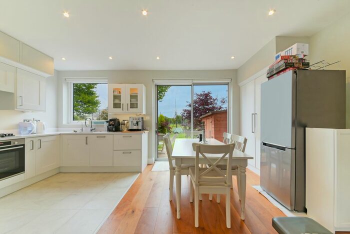 3 Bedroom Property To Rent In Tennyson Avenue, KT3