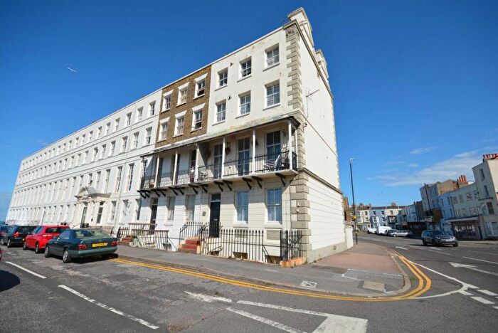 2 Bedroom Flat To Rent In Fort Paragon, Margate, CT9