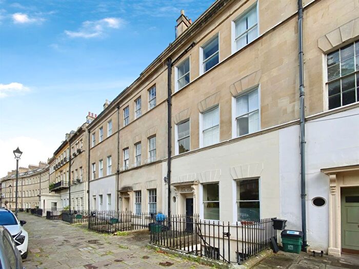 2 Bedroom Flat For Sale In Grosvenor Place, Bath, BA1