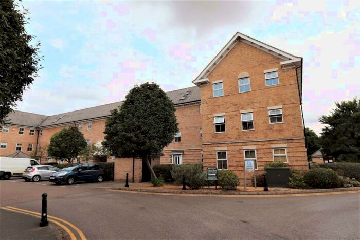 1 Bedroom Flat To Rent In Falcon Mews, Leighton Buzzard, LU7
