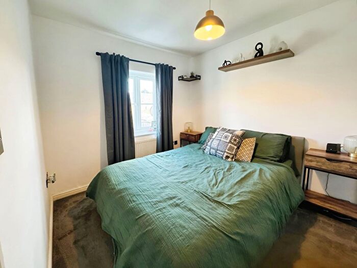 3 Bedroom Terraced House For Sale In Bluebell View, Llanbradach, Caerphilly, CF83