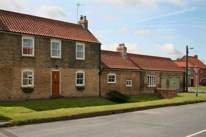 4 Bedroom Detached House For Sale In Eastgate, North Newbald, York, YO43