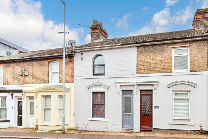 3 Bedroom Terraced House For Sale In Coombe Valley Road, Dover, Kent, CT17