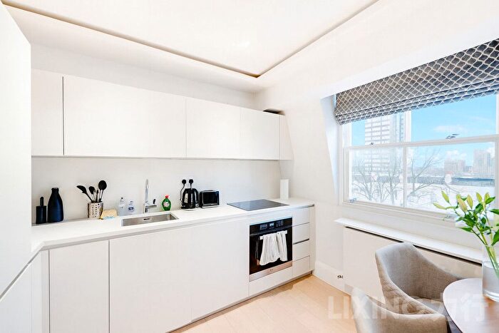 2 Bedroom Flat For Sale In St. Stephens Gardens, Westminster, W2