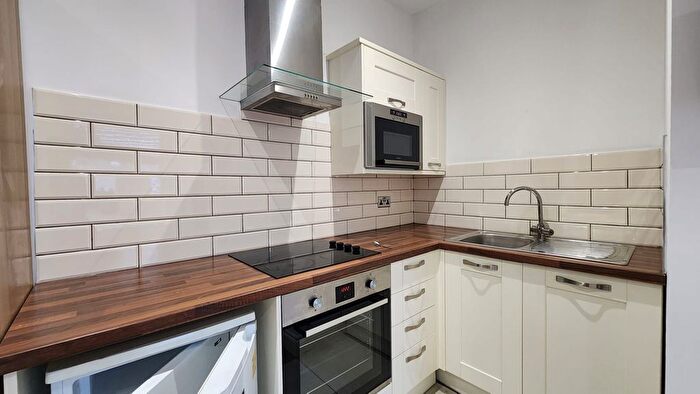 Studio To Rent In Charminster Road, Bournemouth, BH8