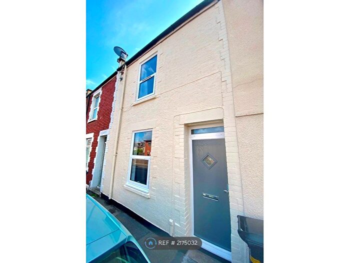 2 Bedroom Terraced House To Rent In Osborne Terrace, Bristol, BS3
