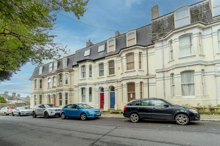 6 Bedroom Property To Rent In Mount Gould Road, Plymouth, PL4