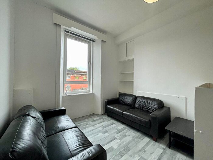 1 Bedroom Flat To Rent In Wellshot Road, Glasgow, G32